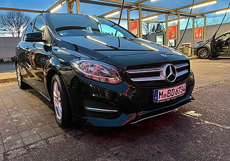 Mercedes-Benz B 180 d - Top Zustand | Leder | Klima | PDC
