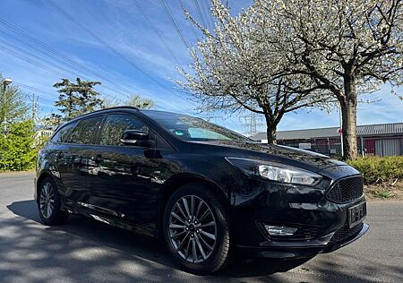 Ford Focus Turnier ST-Line NUR 113TKM/NAVI/PDC/SHZ