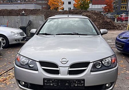 Nissan Almera Acenta Plus