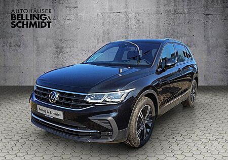 VW Tiguan Volkswagen 2.0TDI UNITED Aut. Navi Matrix