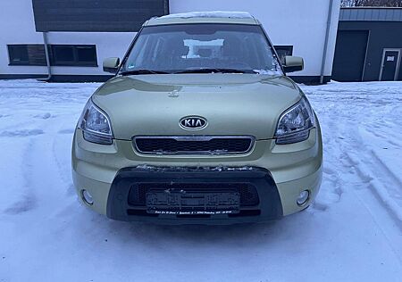 Kia Soul Vision ,Klima, AHK,MFL,PDC hinten , Tüv Neu