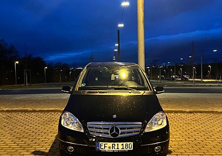 Mercedes-Benz A 180 BlueEFFICIENCY -