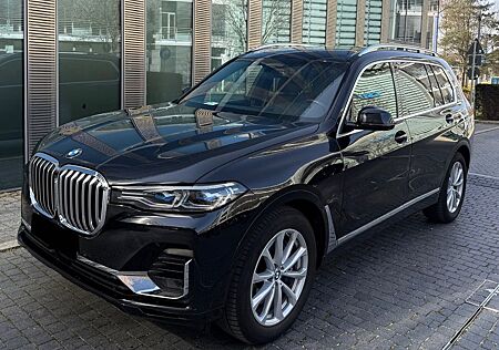 BMW X7 xDrive 40 i Design Pure Excellence Individual