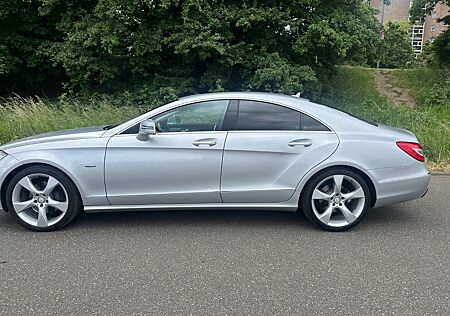 Mercedes-Benz CLS 350 CDI BlueEFFICIENCY -