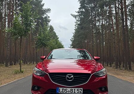 Mazda 6 2.2 SKYACTIV-D 175 i-ELOOP Sports-L. AT Sp...