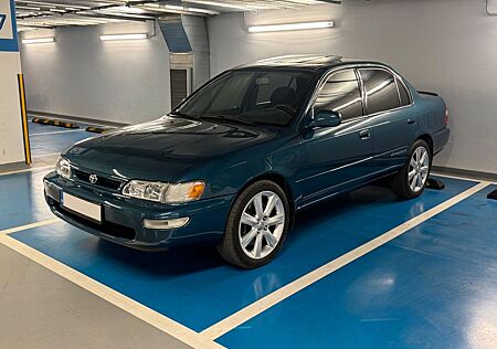 Toyota Corolla 1.8 LE 7A-FE Auto