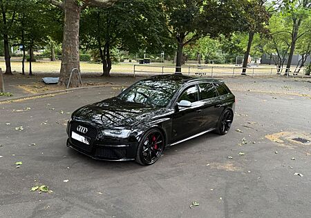 Audi RS4 4.2 FSI S tronic/Pano/Keyless/ACC/89TKM