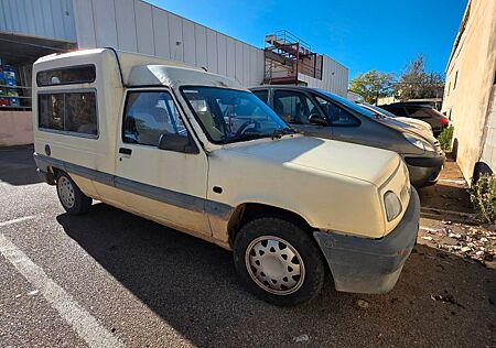 Renault Rapid 1.4 RN 58 RN