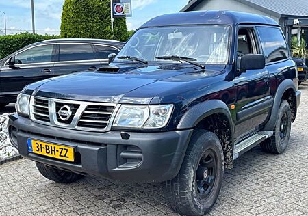 Nissan Patrol Patrol GR 3.0 DI Diesel 2003 Diff Lock Ai