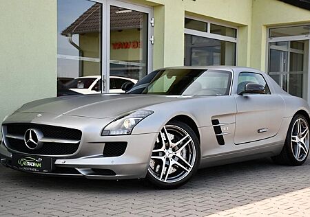 Mercedes-Benz SLS AMG Coupe