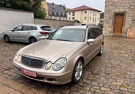 Mercedes-Benz E 220 E -Klasse T-Modell T CDI*TÜVNEU*