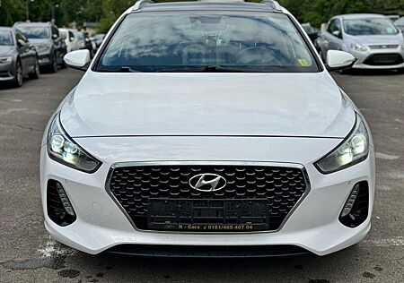 Hyundai i30 cw Premium Automatik Panorama/Leder/Sitzheiz