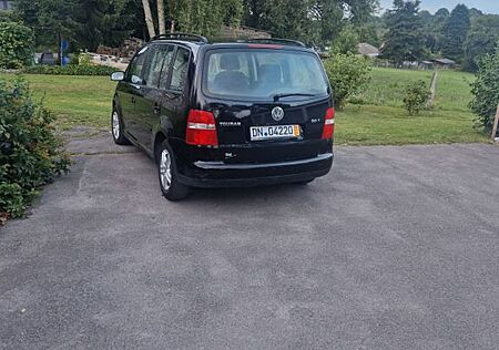 VW Touran Volkswagen 2.0 TDI Trendline
