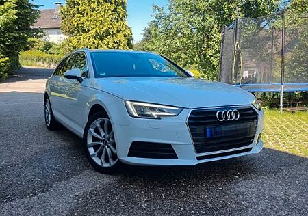 Audi A4 2.0 TFSI ultra Avant -