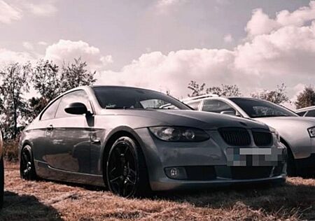 BMW 330d Coupé -