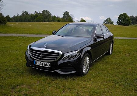 Mercedes-Benz C 180 - Limousine