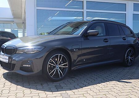 BMW 330e xDrive Touring M Sport/Head-Up/HiFi/DAB/AHK