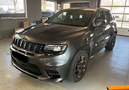 Jeep Grand Cherokee 6.4 V8 HEMI SRT PANO ACC CARBON