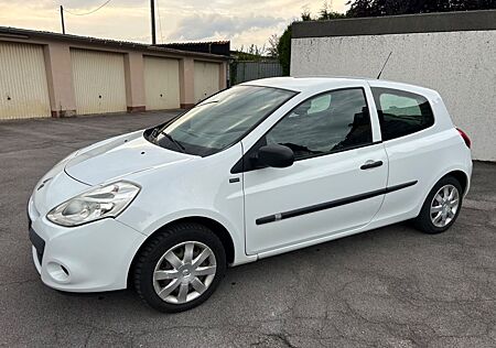 Renault Clio Erst 148 TKM TÜV NEU 07-2027 1.Hand