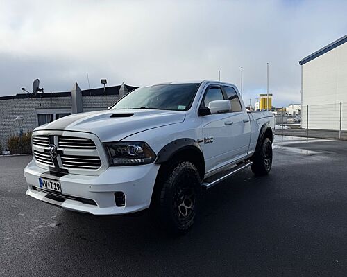 Dodge  RAM 1500 4x4  5.7 V8 , Rambox,Luft, Magnaflow,