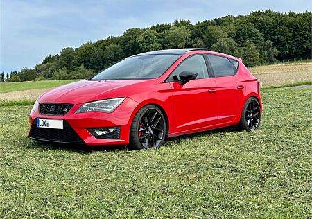Seat Leon 1.4 TSI FR Panorama Soundsystem Service NEU