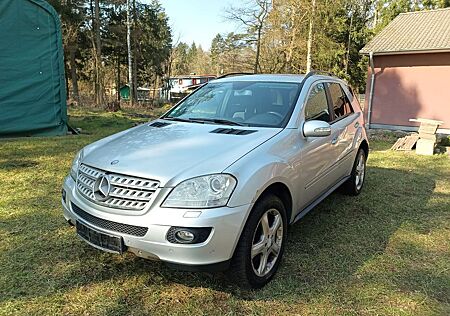 Mercedes-Benz ML 320 CDI 4MATIC -