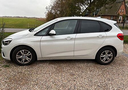 BMW 218 Navi, PDC, AHK abnehmb., Sitzhzg.