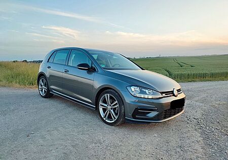 VW Golf Volkswagen 1.6 TDI SCR IQ.DRIVE IQ.DRIVE