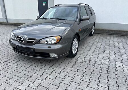 Nissan Primera 2.0 TÜV Neu Kombi Xenon Automatik Kli