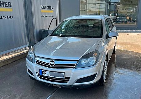 Opel Astra Caravan 1.7 CDTI INNOVATION "110 Jah."...