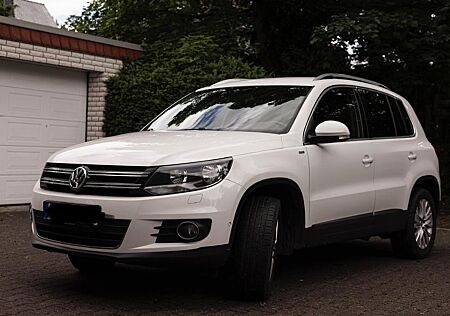 VW Tiguan Volkswagen 2.0 TDI DSG 4MOTION LIFE LIFE