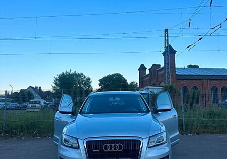 Audi Q5 3.0 TDI DPF S tronic quattro -