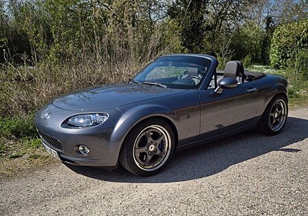 Mazda MX-5 Roadster Coupe Niseko 2.0 MZR Niseko