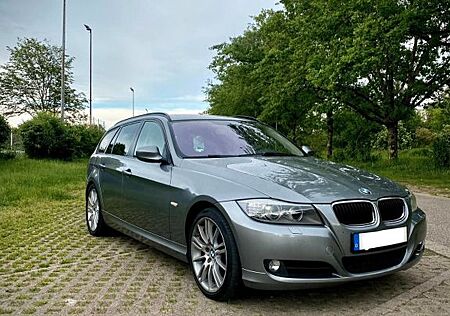 BMW 318d Touring Edition Lifestyle Edition Lifestyle