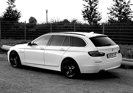 BMW 520 gebraucht kaufen BMW 520d Touring A - TOP Zustand