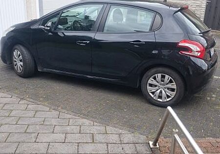 Peugeot 208 1.4 Active 95 VTi Active