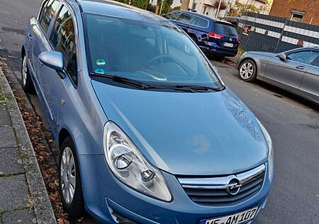 Opel Corsa 1.2 D. TÜV NEU!