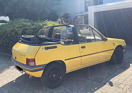 Peugeot 205 1.4 CJ mit CTI Sitzen Modell Pininfarina