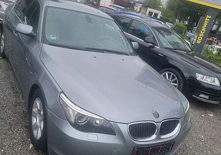 BMW 520 Baureihe 5 Lim. Leder .6.Gang.Navi