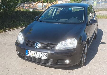VW Golf Volkswagen V 1.6