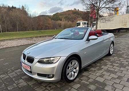 BMW 330i Cabrio *Automatik*Xenon*Leder*