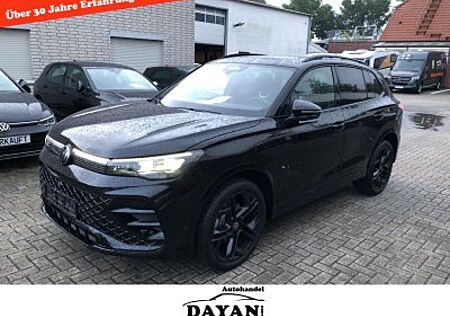 VW Tiguan Volkswagen 1.5 TSI e R-Line Pano Head Up Black IQ Ma