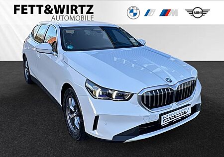 BMW 520d Touring Anhängerkupplung|Parkassistent