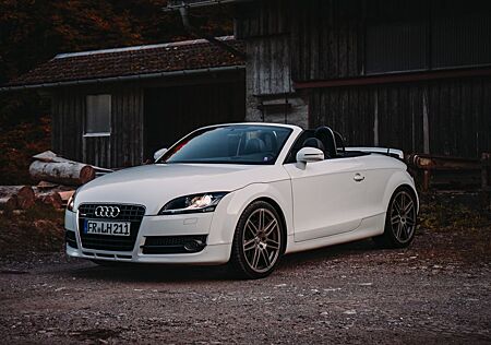 Audi TT Gepflegter Roadster 3.2 quattro