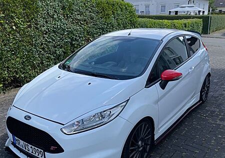 Ford Fiesta 1,6 EcoBoost ST Leder-Sport-Paket ST ...