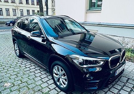 BMW X1 sDrive18i Sport Line Steptronic