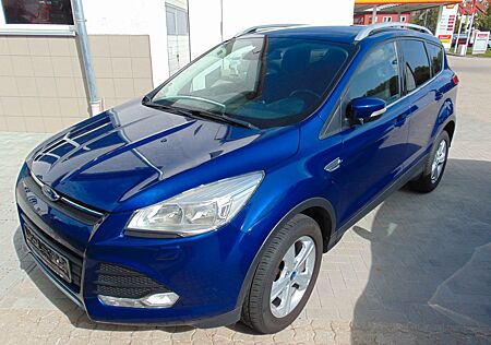 Ford Kuga Trend 1.5 EB AHK SHZ FSH ALU 1.Hd. TÜV