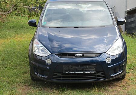 Ford S-Max Trend