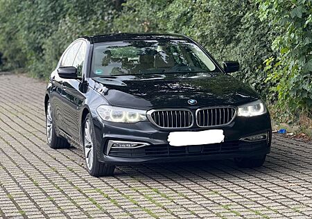 BMW 530d xDrive G30 Luxury Line *Head Up* 19z*