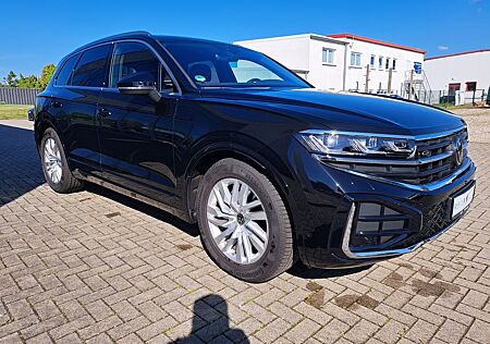 VW Touareg Volkswagen R-Line 4 Motion 3,0 TDI